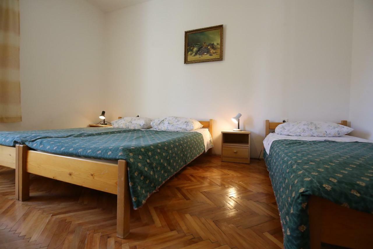 Apartment And Rooms Roko Zaglav Екстериор снимка